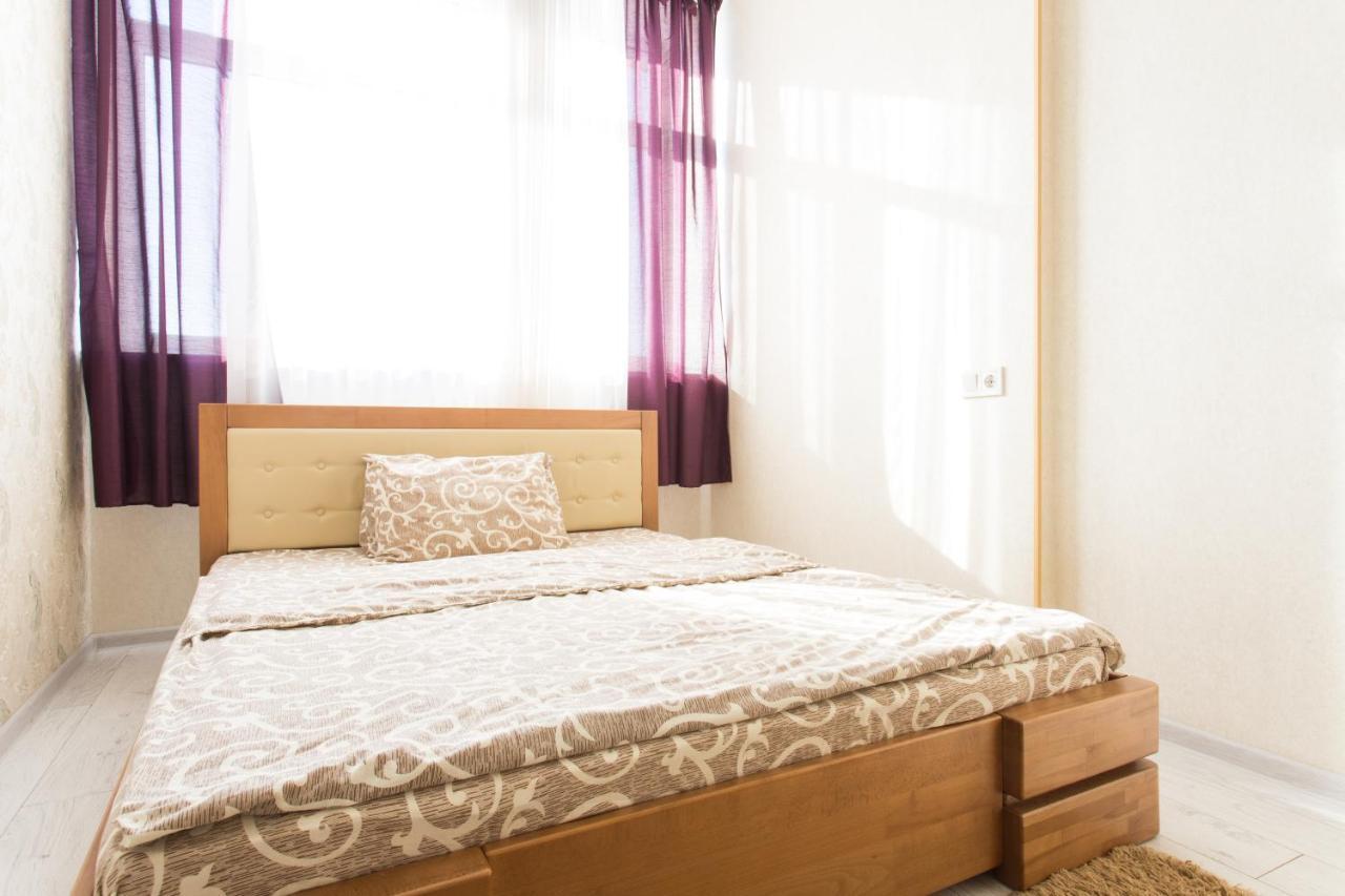 Naykova District Apartment Kharkiv Exterior photo